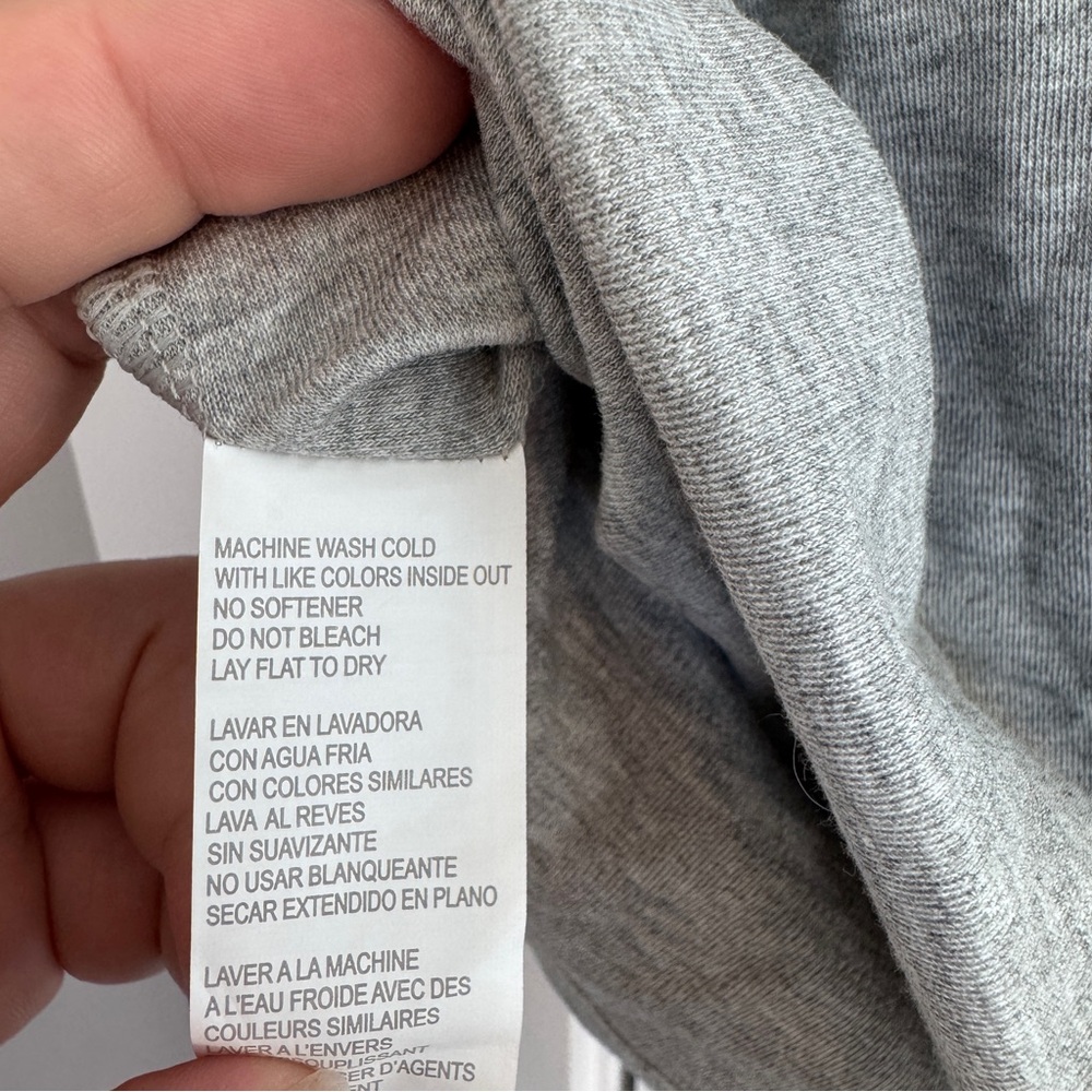 NWT Fabletics Live-In Halter Tank Heather Gray Women's Medium - Picture 10 of 10